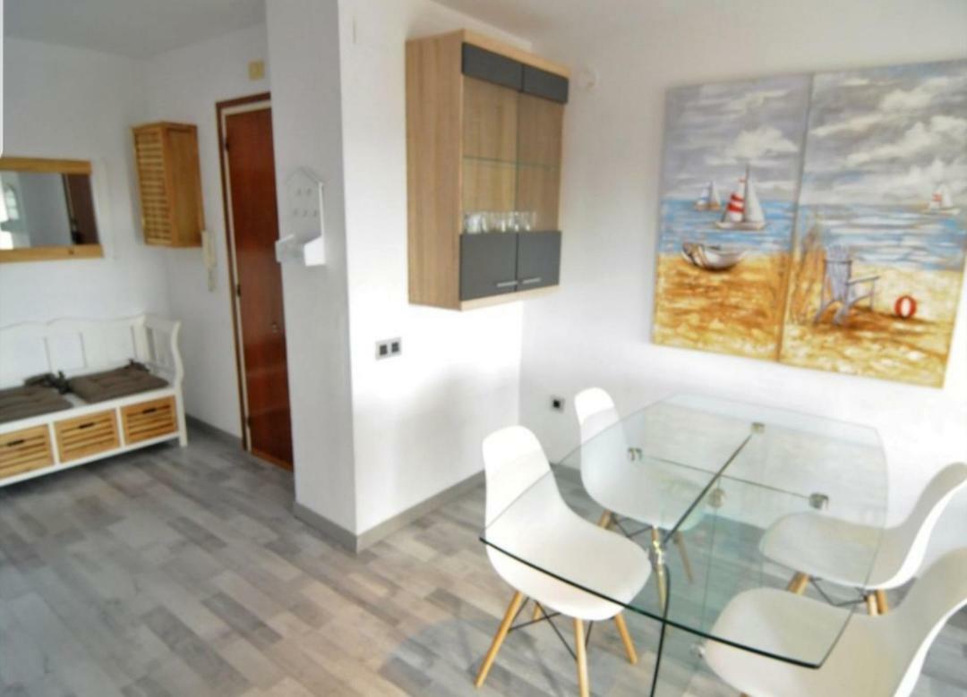 Apartamento Малграт де Мар Екстериор снимка